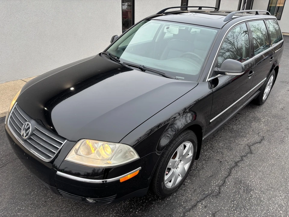 2005 Volkswagen Passat - Image 9 of 21