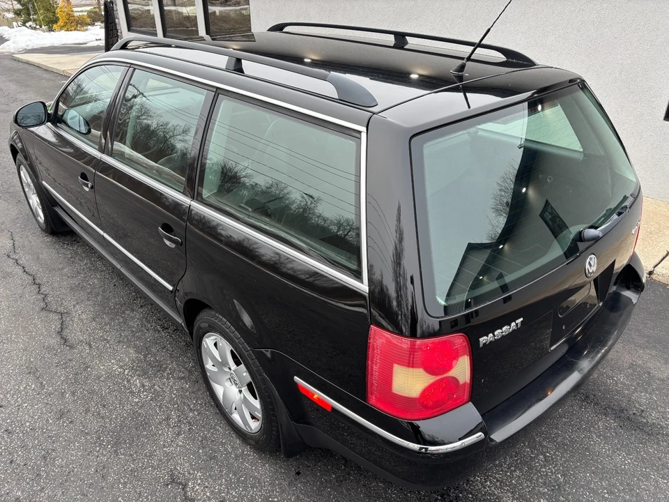 2005 Volkswagen Passat - Image 14 of 21