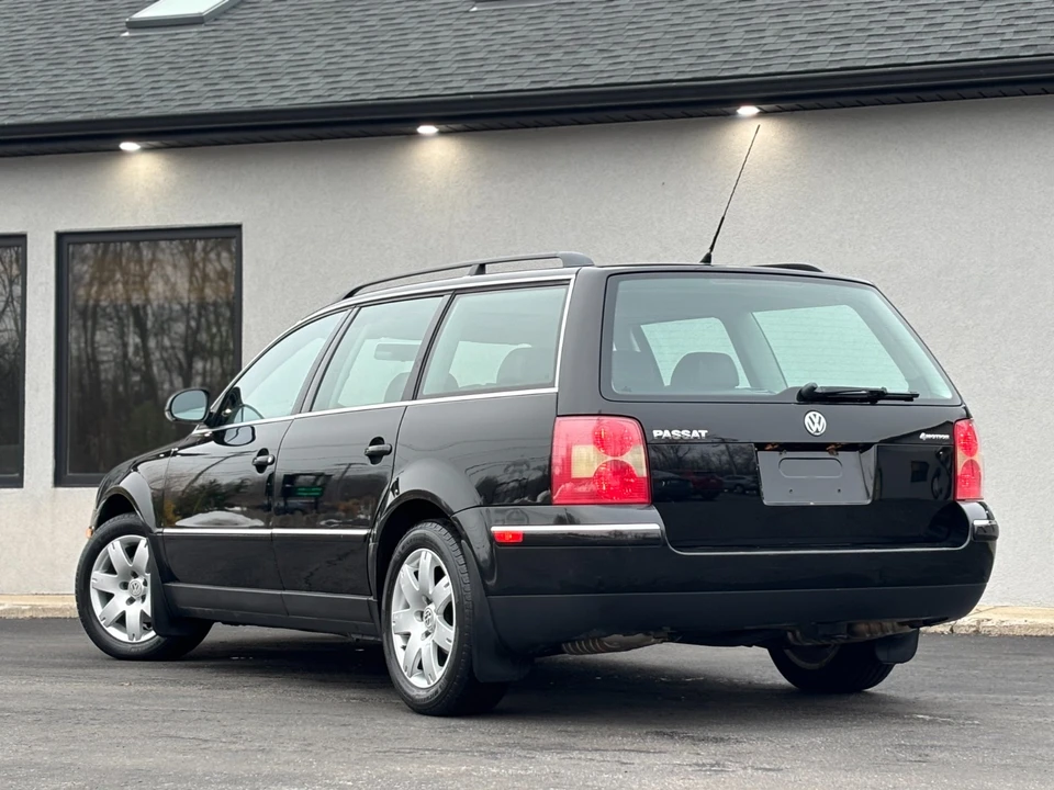 2005 Volkswagen Passat - Image 3 of 21
