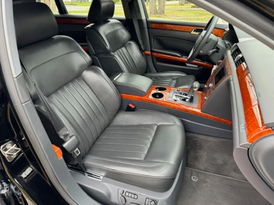 2005 Volkswagen Phaeton - Image 23 of 31