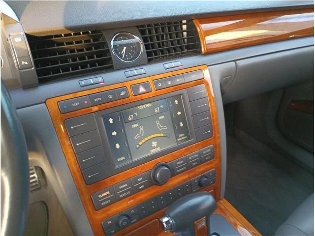 2005 Volkswagen Phaeton - Image 18 of 21