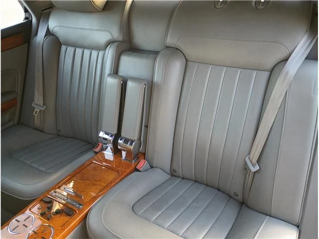 2005 Volkswagen Phaeton - Image 21 of 21