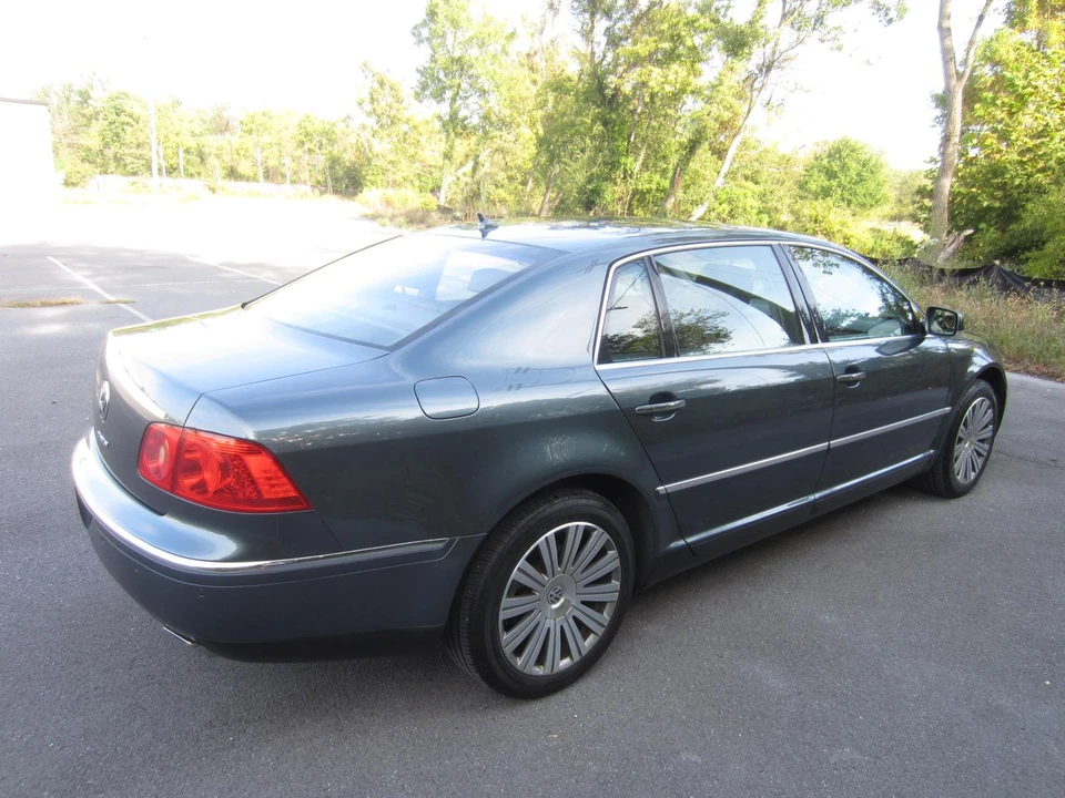 2005 Volkswagen Phaeton - Image 21 of 31