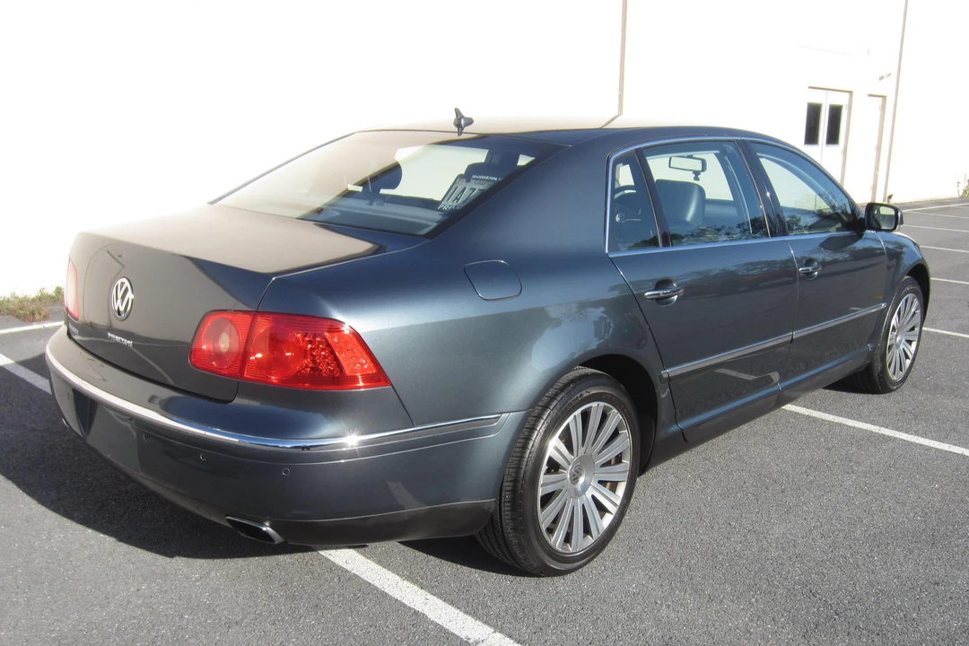 2005 Volkswagen Phaeton - Image 4 of 31