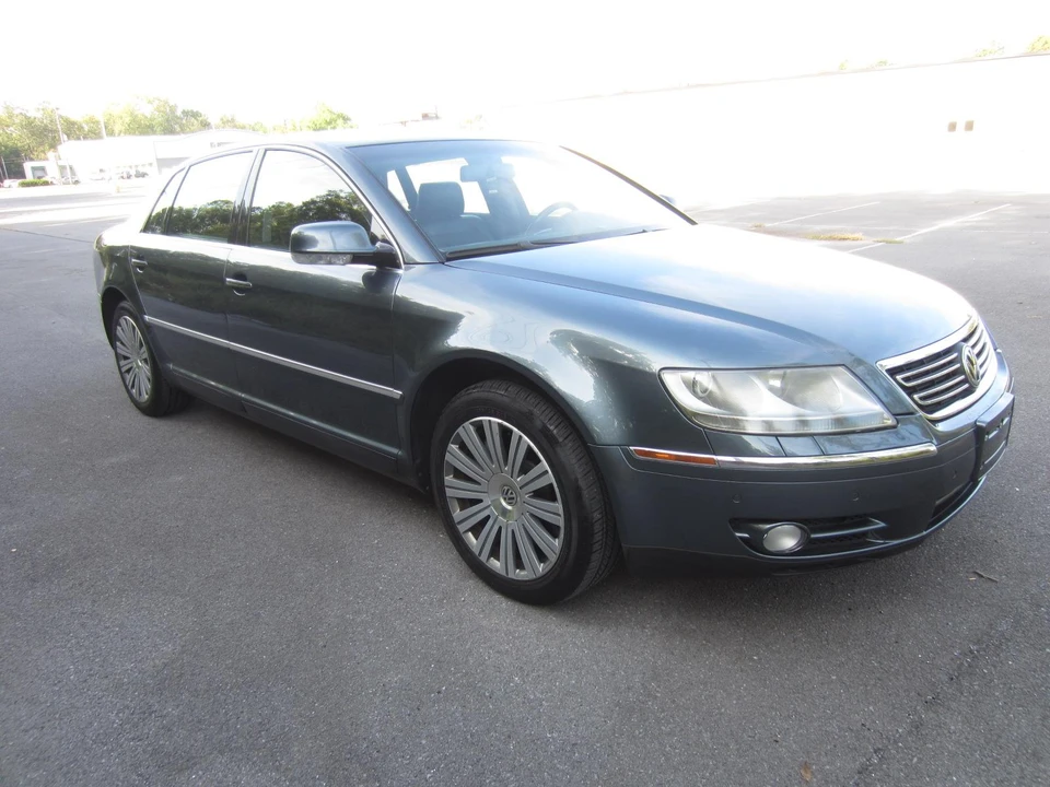 2005 Volkswagen Phaeton - Image 24 of 31