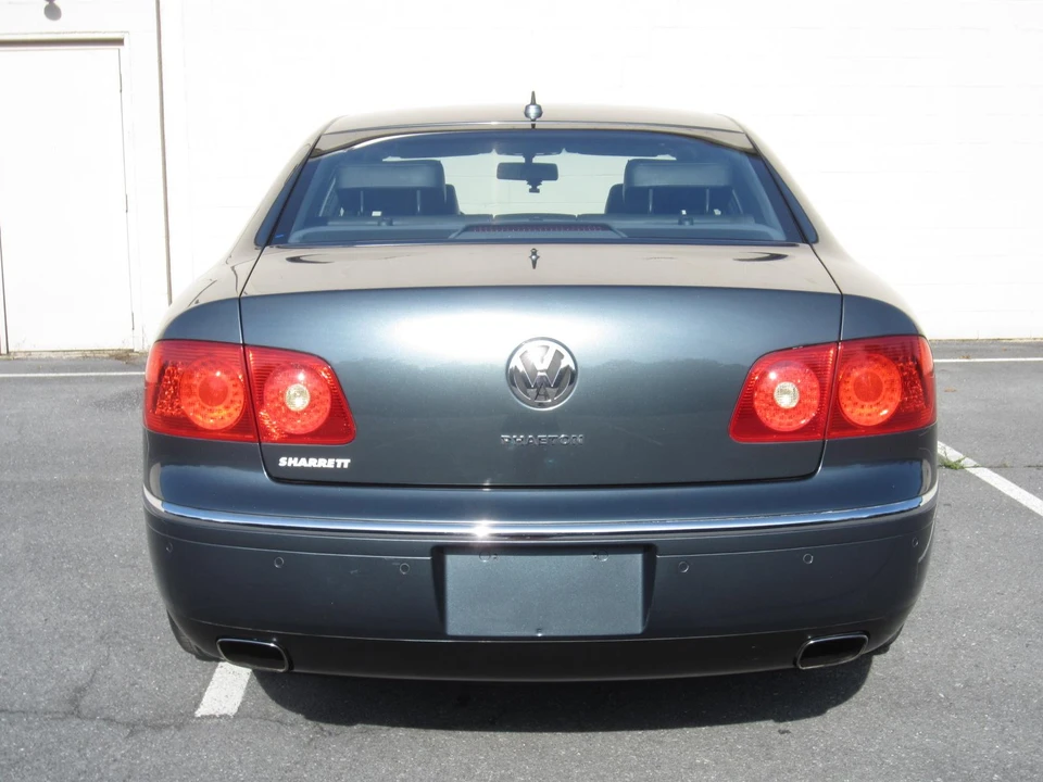2005 Volkswagen Phaeton - Image 16 of 31