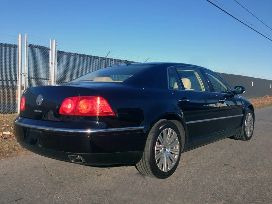 2005 Volkswagen Phaeton - Image 7 of 8