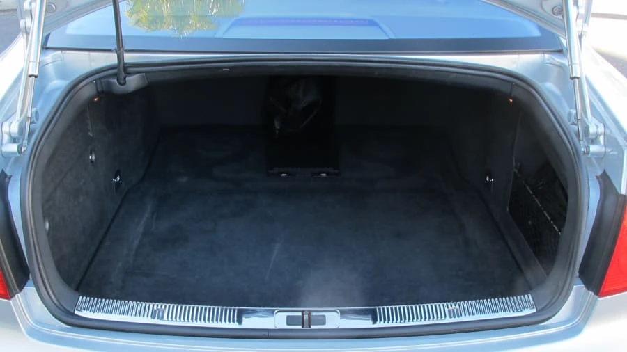 2005 Volkswagen Phaeton - Image 8 of 11