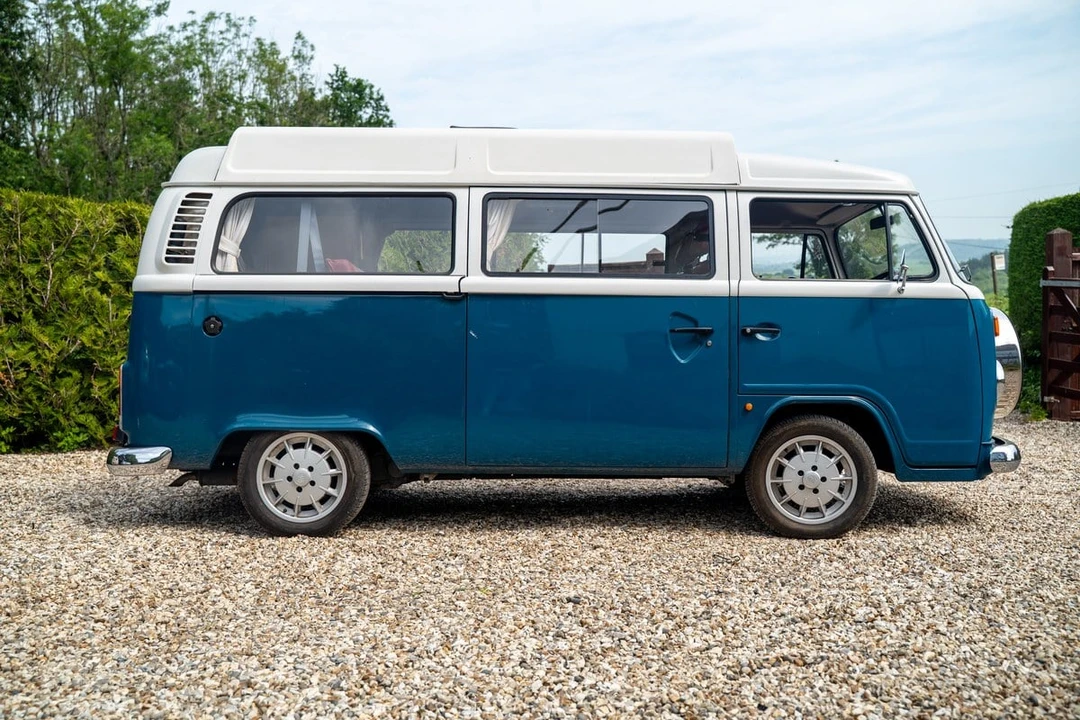 2005 Volkswagen Type 2 - Image 8 of 30