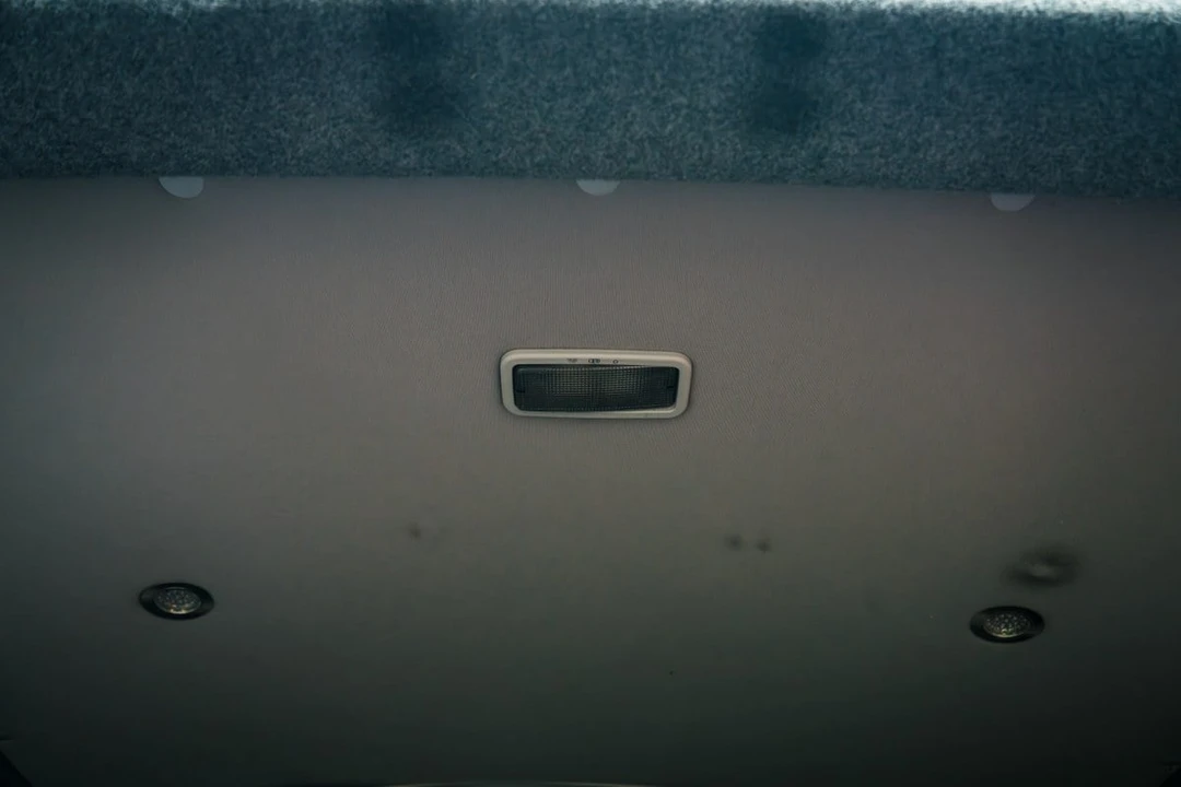 2005 Volkswagen EuroVan - Image 26 of 30