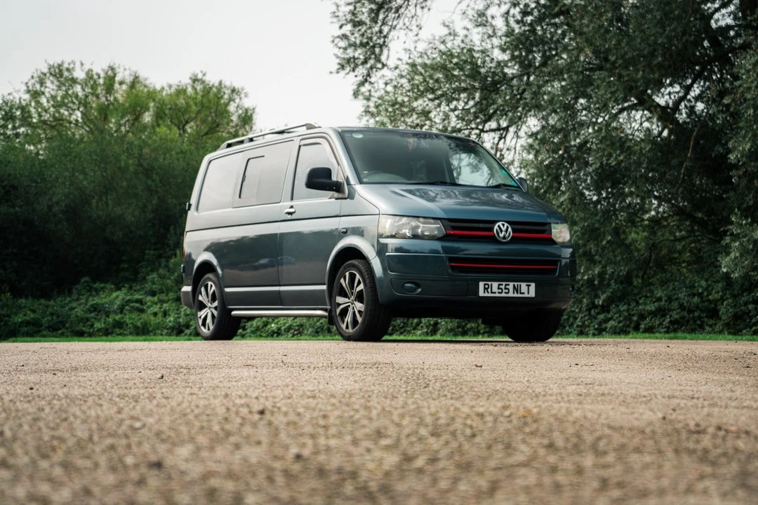2005 Volkswagen EuroVan - Image 9 of 30
