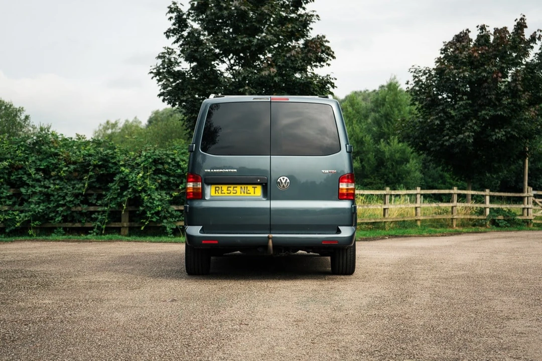 2005 Volkswagen EuroVan - Image 6 of 30