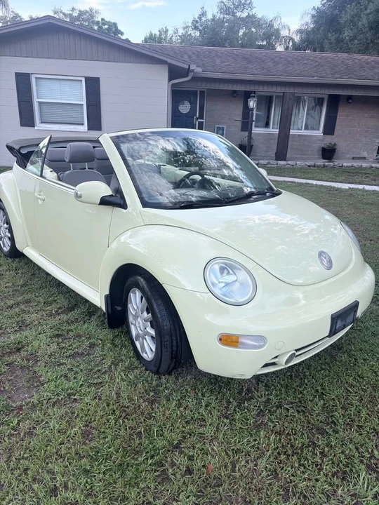 2005 Volkswagen New Beetle - Image 7 of 14