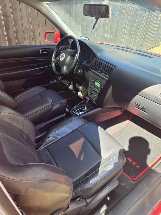 2005 Volkswagen GTI Mk4 - Image 12 of 14