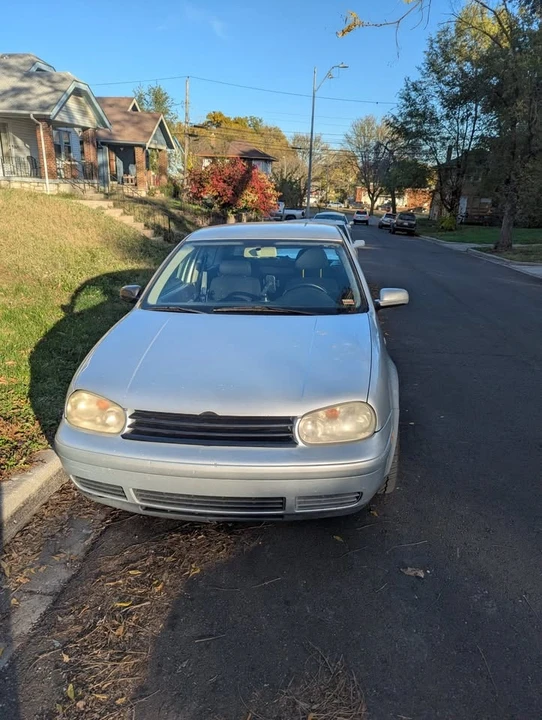 2005 Volkswagen GTI Mk4 - Image 2 of 9