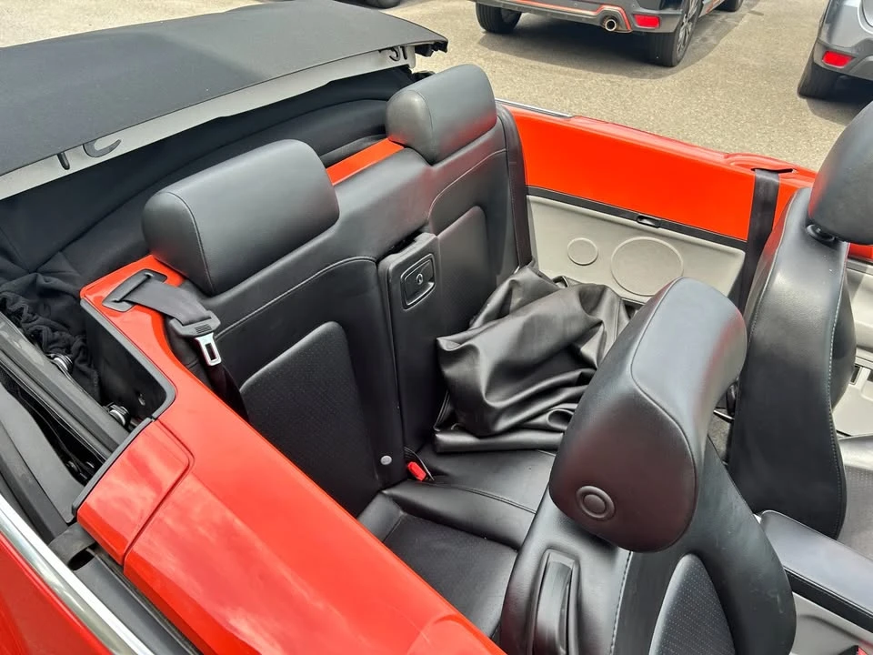 2005 Volkswagen New Beetle - Image 14 of 18