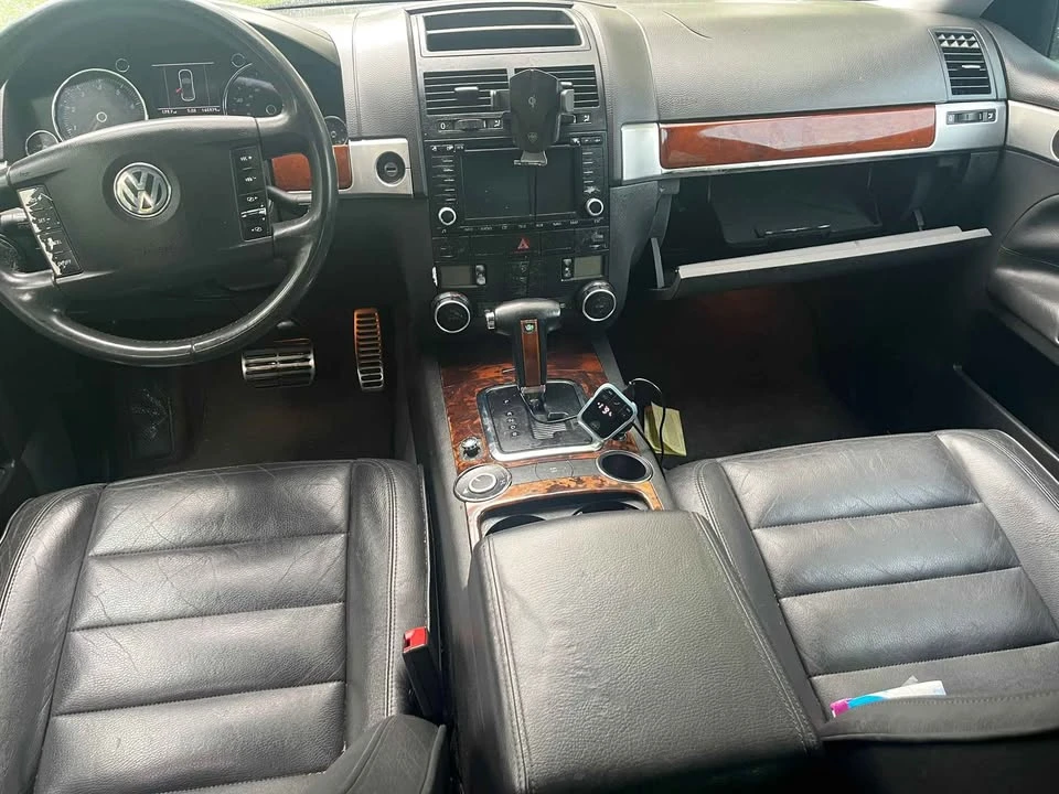 2005 Volkswagen Touareg - Image 14 of 15