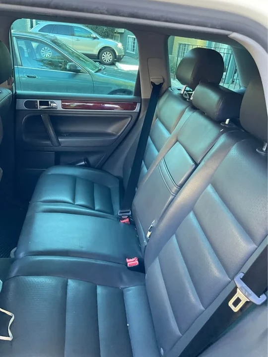 2005 Volkswagen Touareg - Image 3 of 3