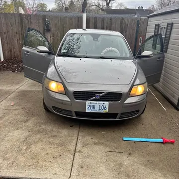 2005 Volvo 240 Sedan
