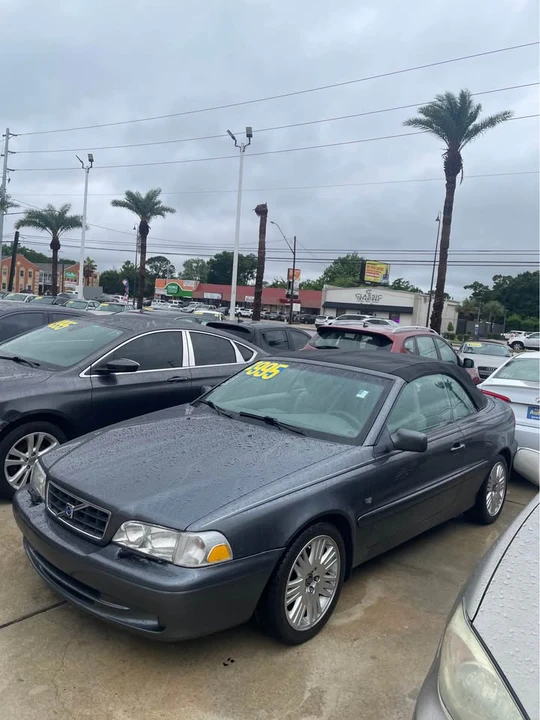 2005 Volvo C70 1st Gen - Image 2 of 6
