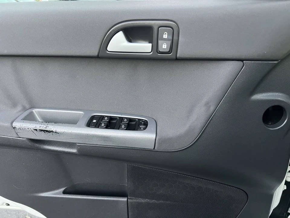 2005 Volvo S40 2nd Gen - Image 14 of 18