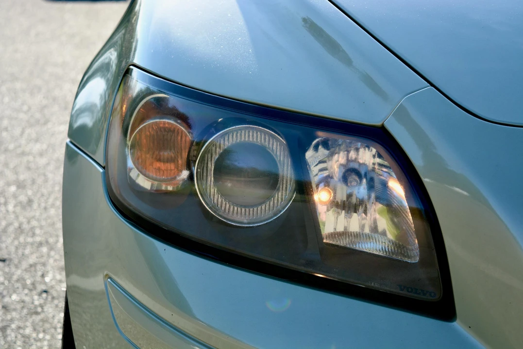 2005 Volvo S40 2nd Gen - Image 8 of 31