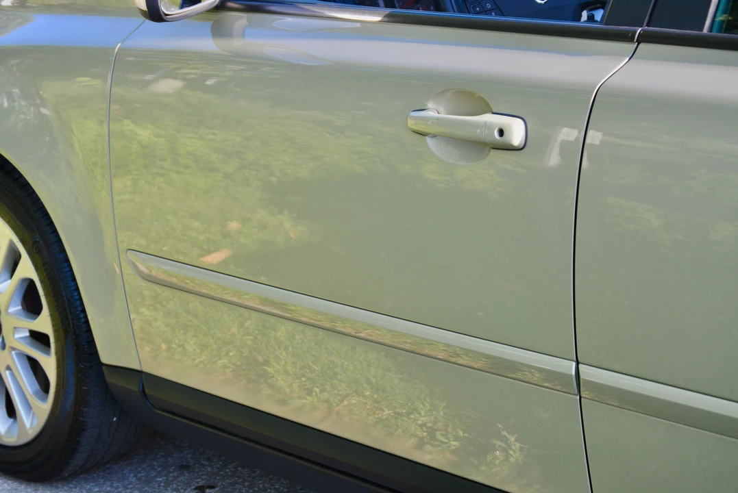 2005 Volvo S40 2nd Gen - Image 12 of 31