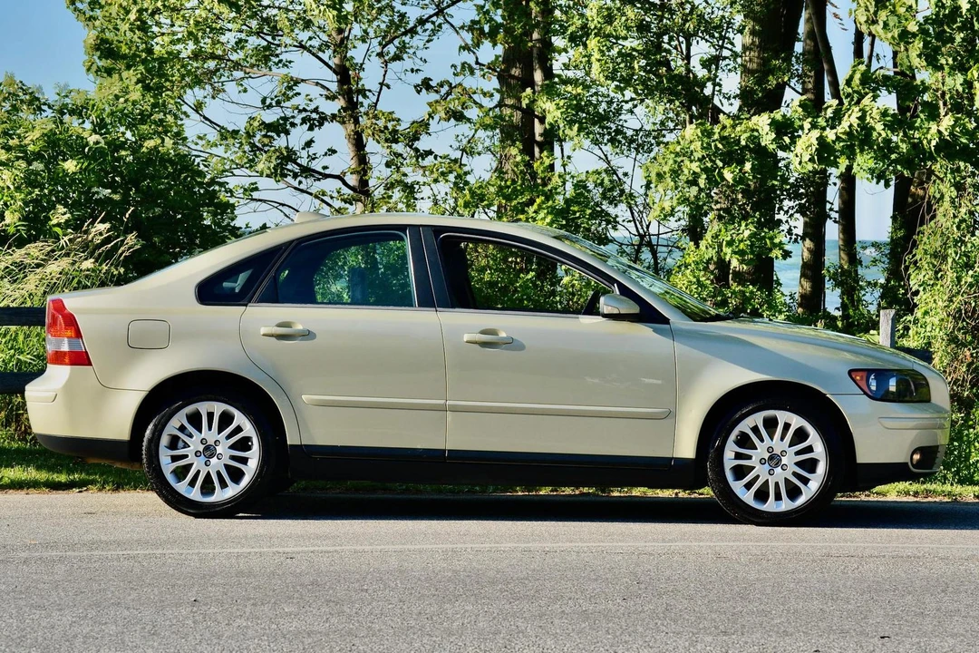 2005 Volvo S40 2nd Gen - Image 3 of 31
