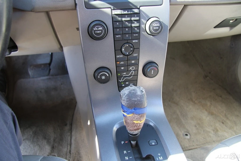 2005 Volvo S40 2nd Gen - Image 18 of 21