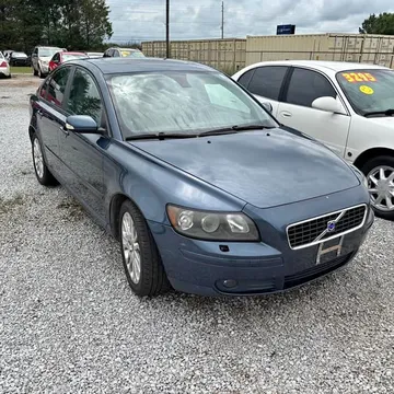 2005 Volvo S40 · SE Sedan 4D