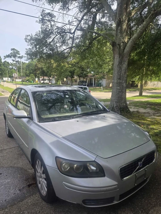 2005 Volvo S40 2nd Gen - Image 2 of 2