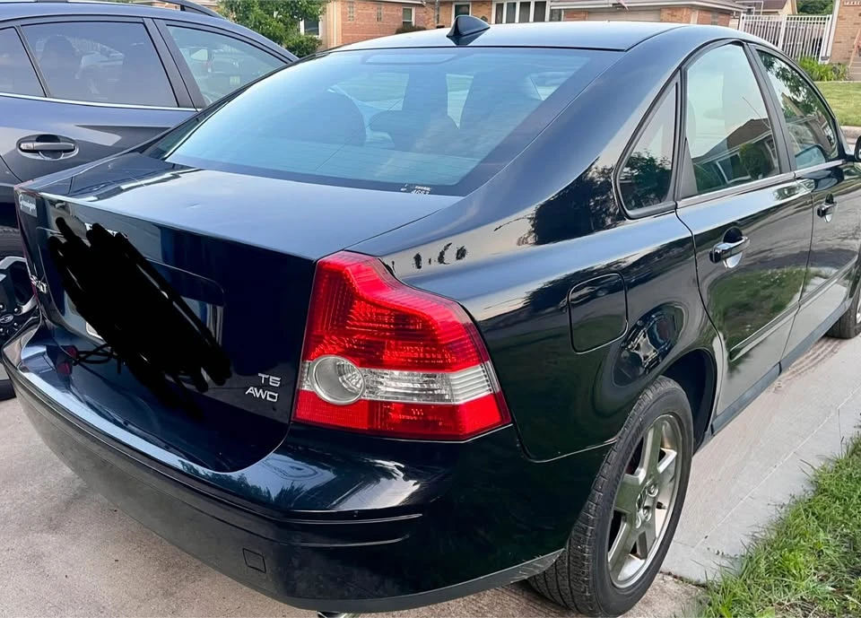 2005 Volvo S40 2nd Gen - Image 3 of 4
