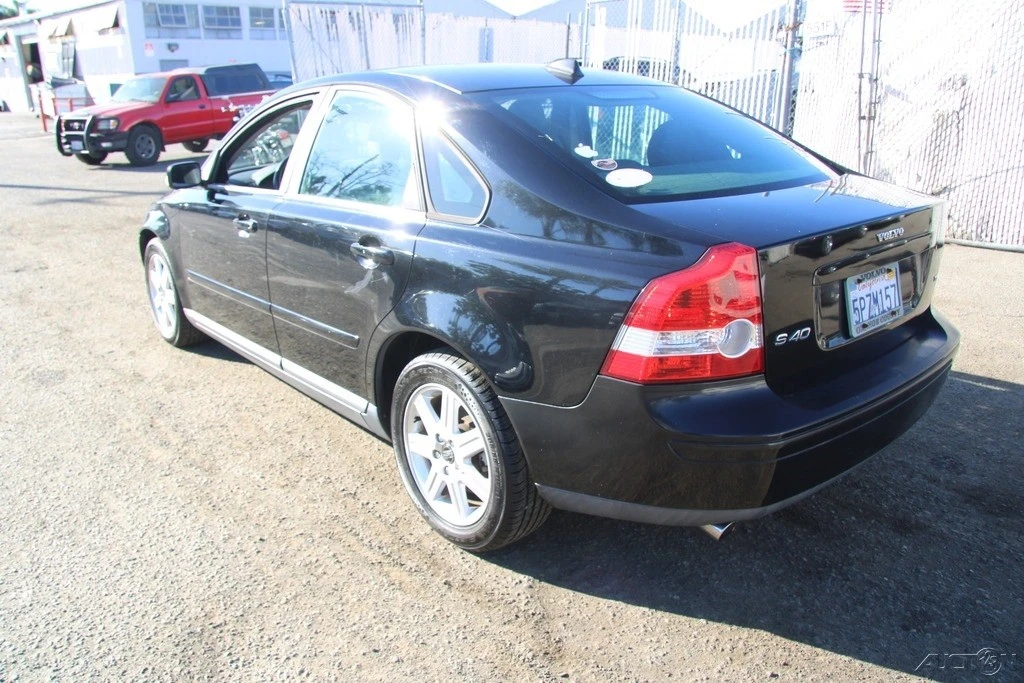 2005 Volvo S40 2nd Gen - Image 5 of 21
