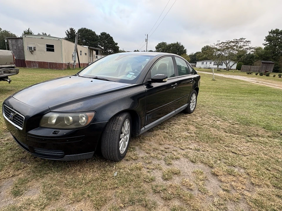 2005 Volvo S40 2nd Gen - Image 3 of 6