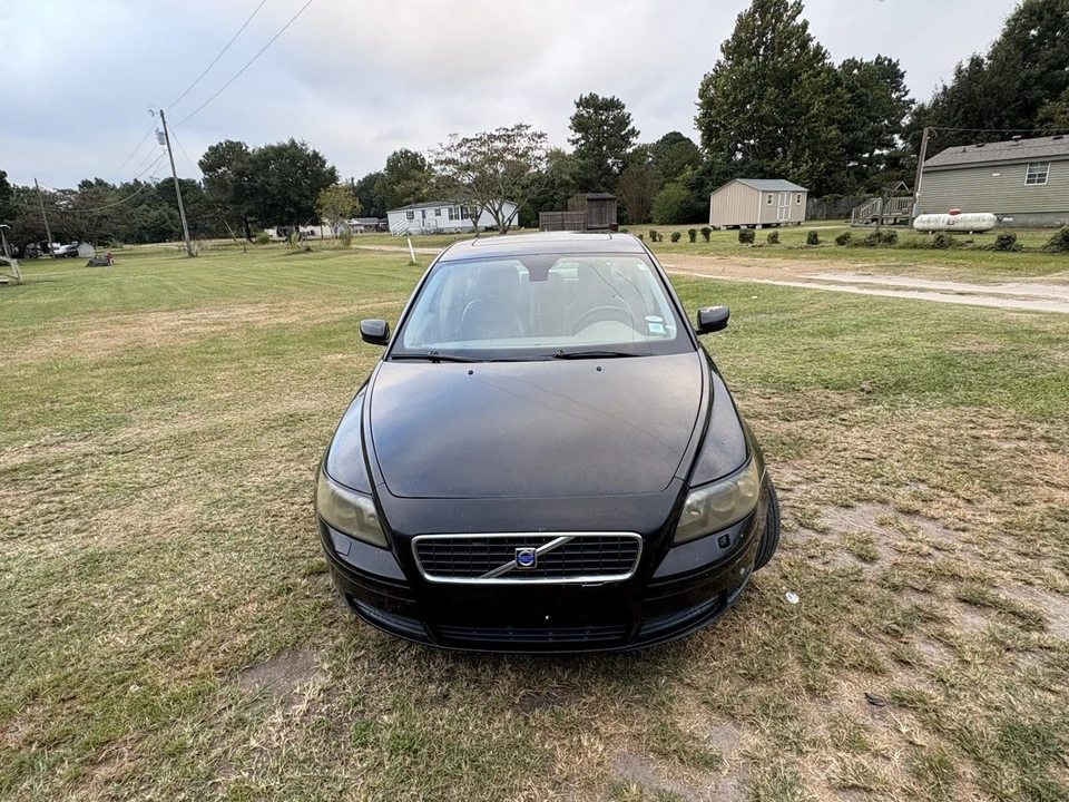 2005 Volvo S40 2nd Gen - Image 2 of 6