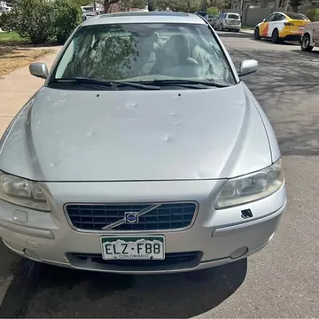 2005 Volvo S60 2.5T SE