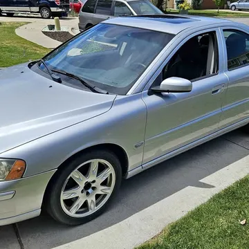 2005 Volvo S60 2.5T