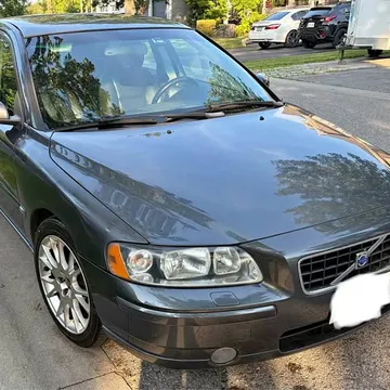 2005 Volvo S60 2.5T