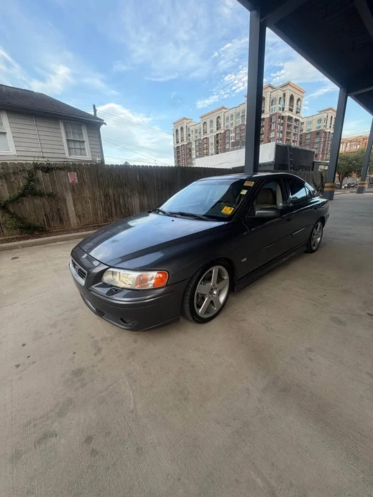2005 Volvo S60 R 1st Gen - Image 2 of 13