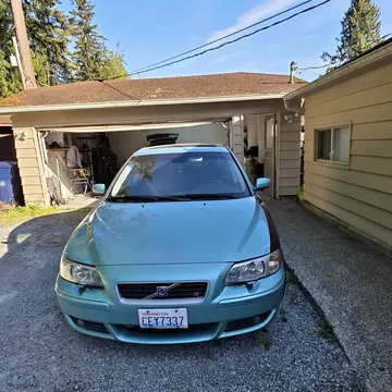 2005 Volvo S60 R Sedan 4D