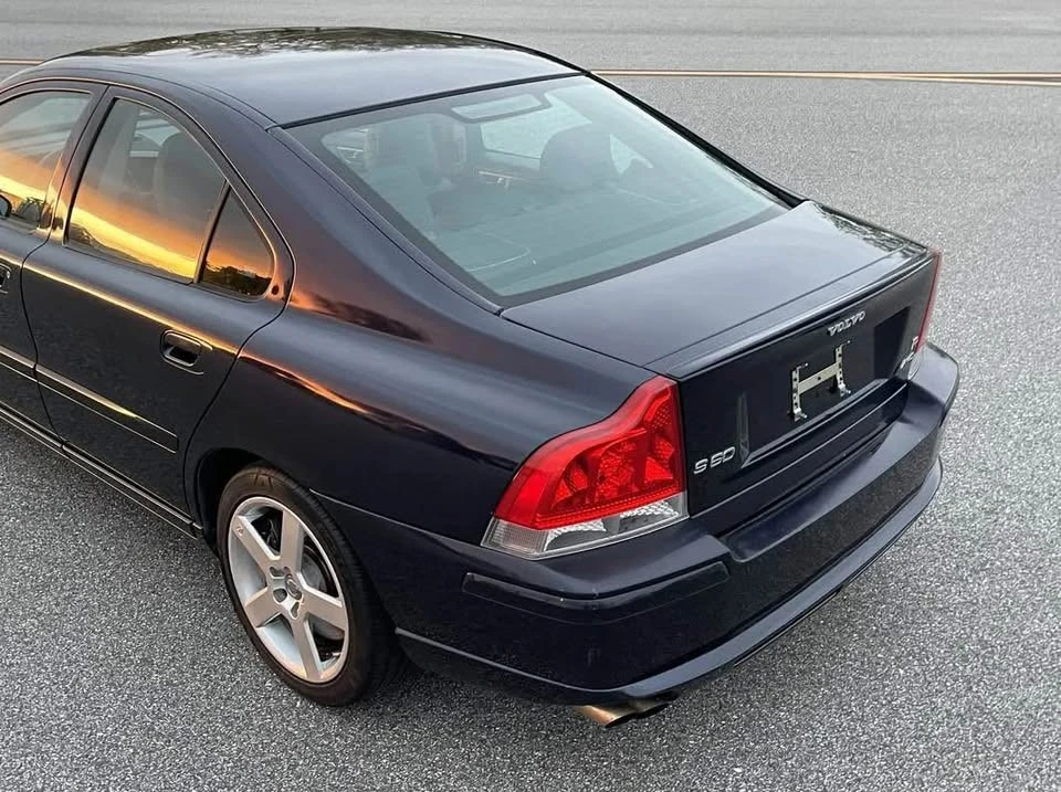 2005 Volvo S60 R 1st Gen - Image 5 of 9