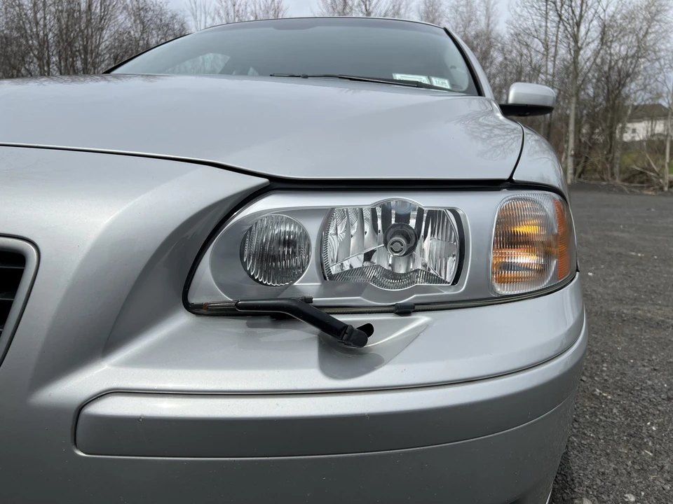 2005 Volvo S60 R 1st Gen - Image 17 of 31