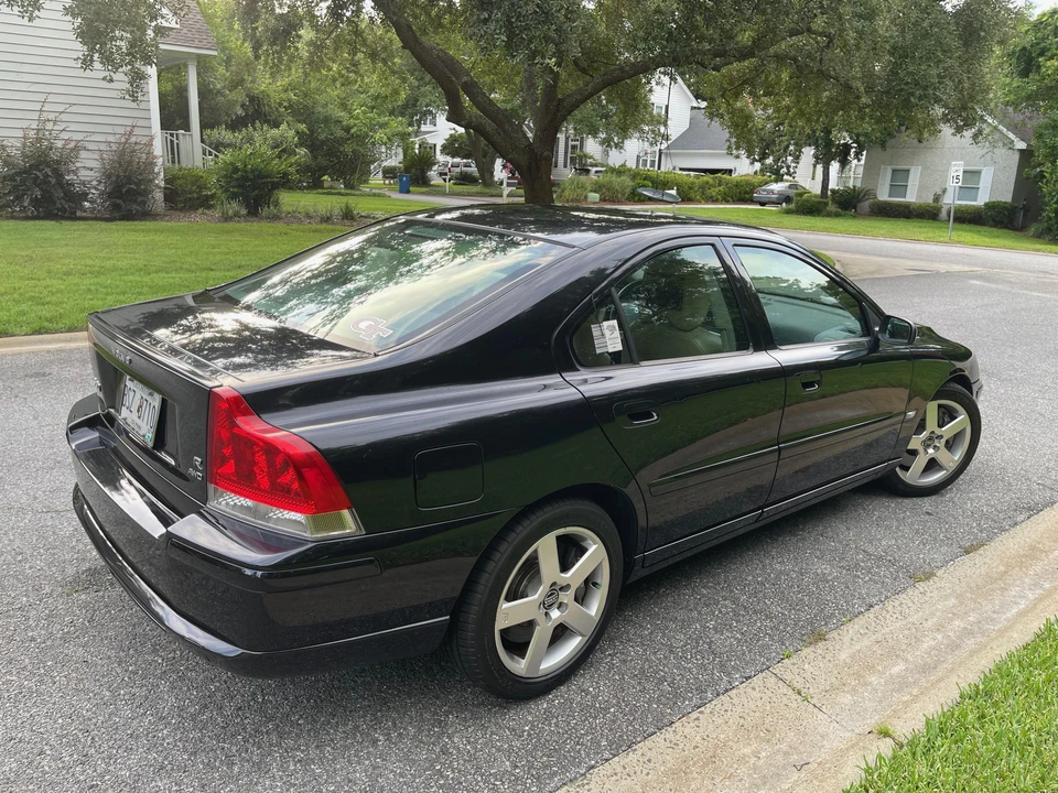 2005 Volvo S60 R 1st Gen - Image 12 of 31