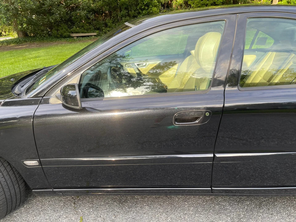 2005 Volvo S60 R 1st Gen - Image 16 of 31