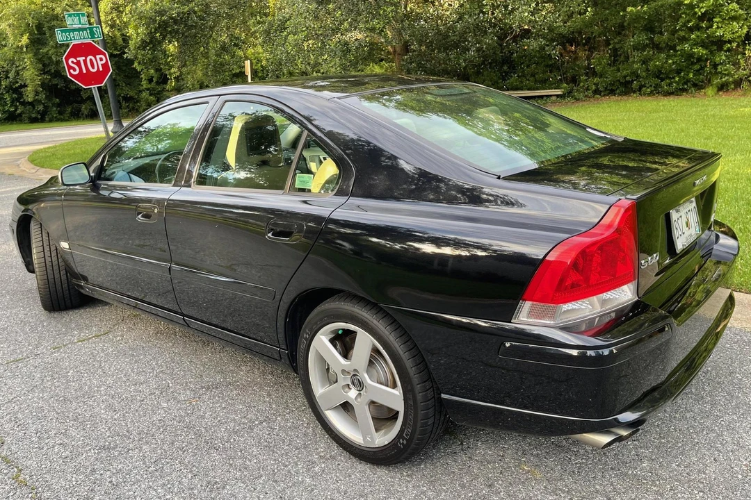 2005 Volvo S60 R 1st Gen - Image 4 of 31