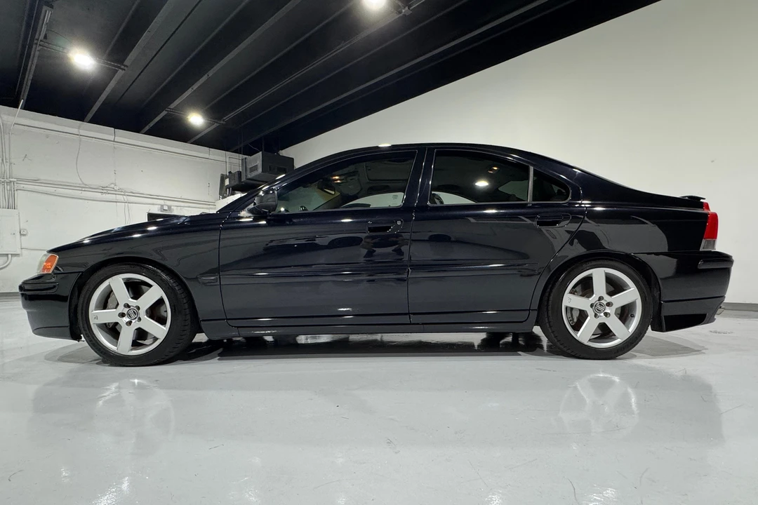 2005 Volvo S60 R 1st Gen - Image 3 of 31