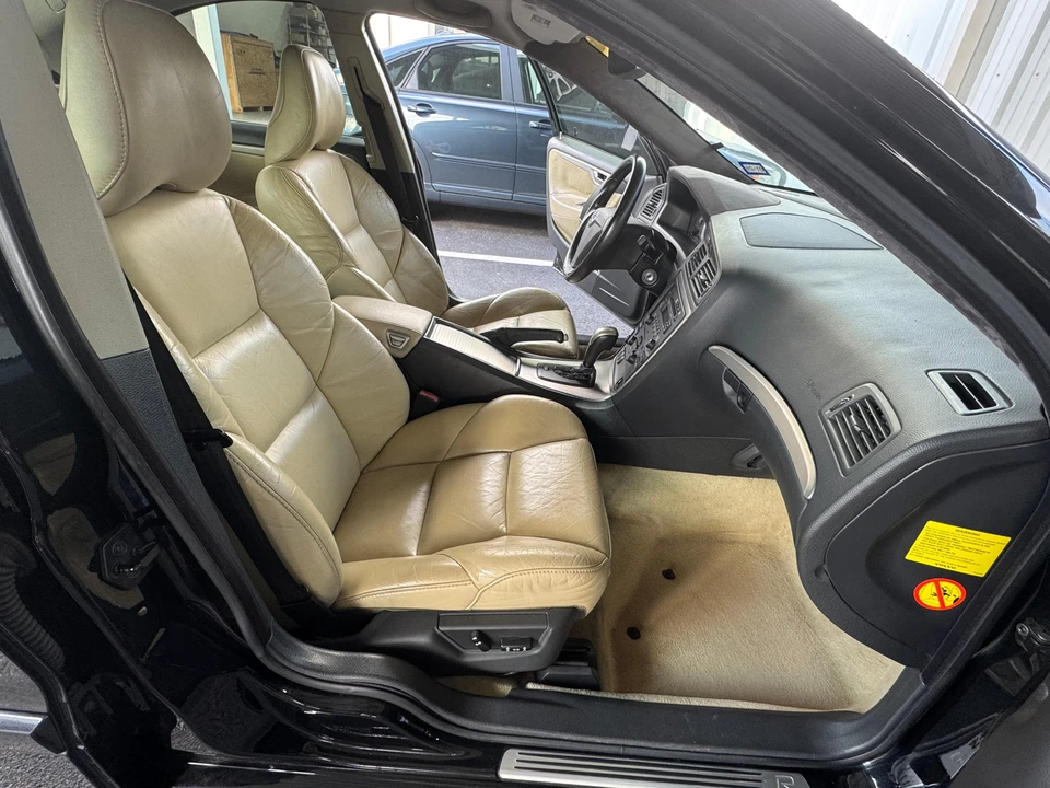 2005 Volvo S60 R 1st Gen - Image 29 of 31
