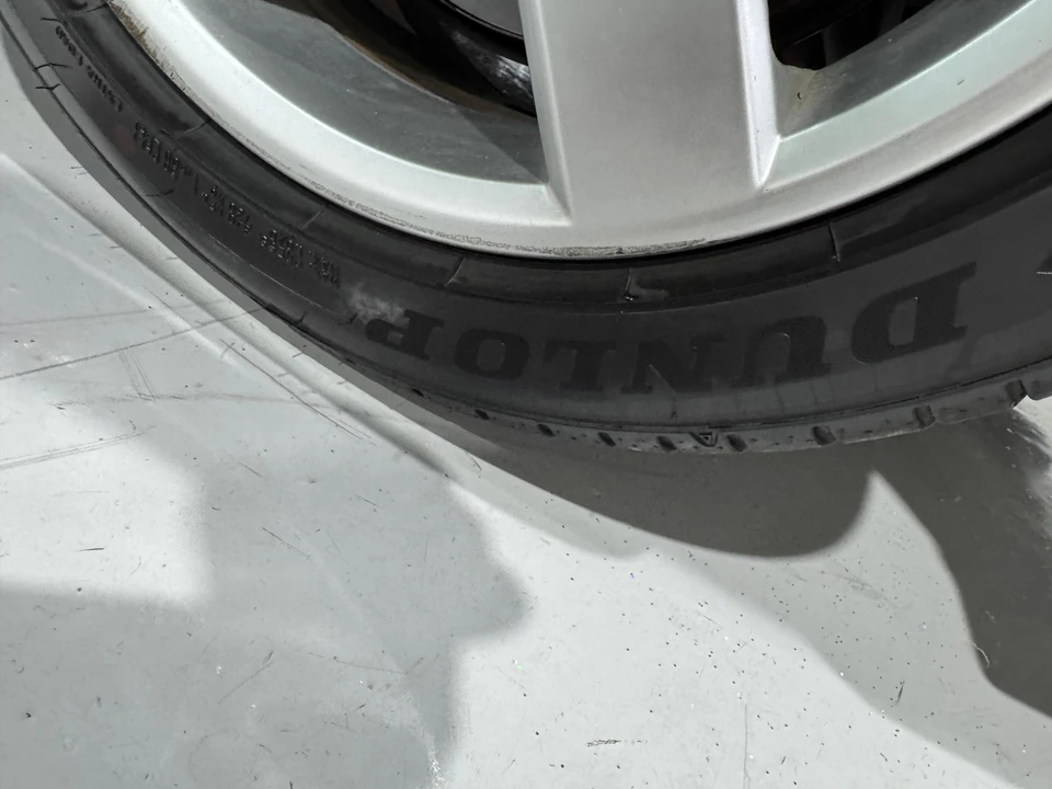 2005 Volvo S60 R 1st Gen - Image 19 of 31