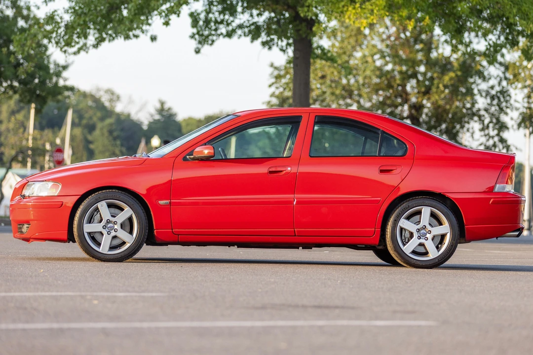 2005 Volvo S60 R 1st Gen - Image 8 of 31