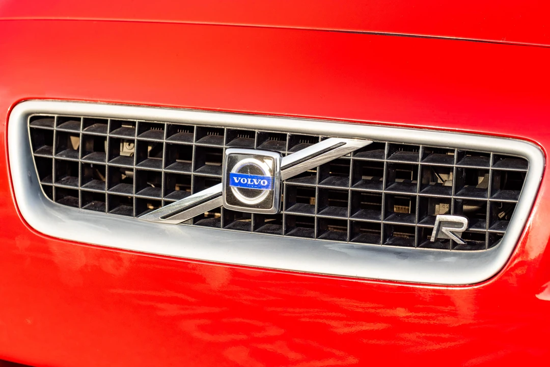 2005 Volvo S60 R 1st Gen - Image 17 of 31